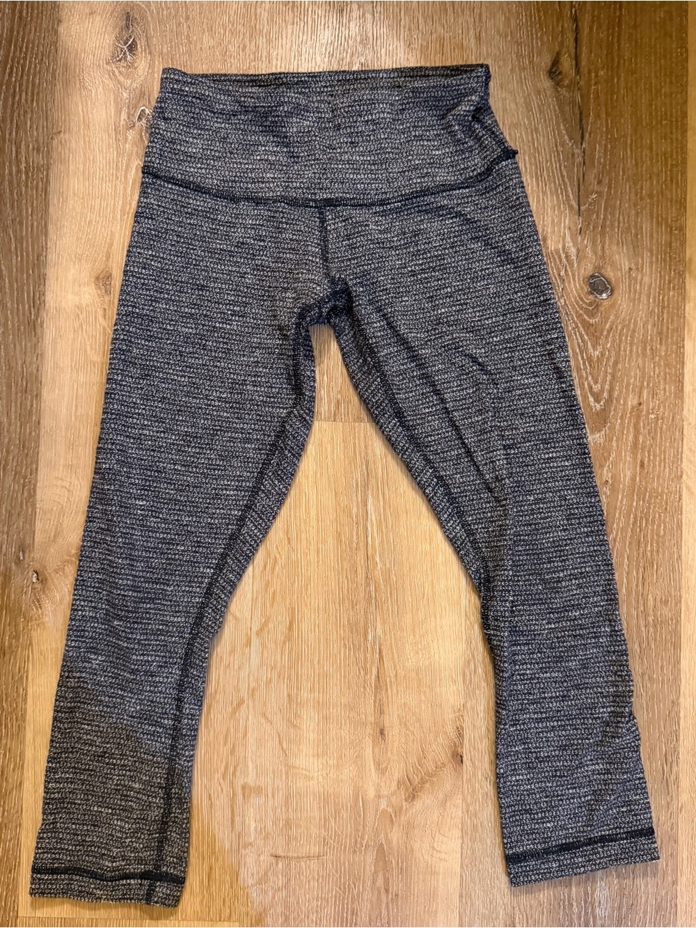 Lululemon capri leggings